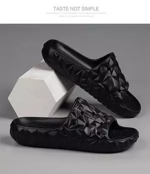 Тапочки с мягкой подошвой для мужчин и женщин, новые сандалии на платформе для дома и отдыха на природе, повседневная пляжная обувь для пар, нескользящие шлепанцы из ЭВА 39 чёрный