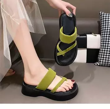 Тапочки с толстым носком, женские летние, новые, корейские, одно слово, с носками, классные тапочки, женские импортные тапочки с мягкой подошвой 35 чёрный