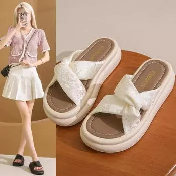 Тапочки женские летние уличные новые толстые подошвы с юбками модные приморские пляжные сандалии 35 бежевый