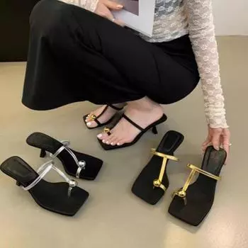 Тапочки женские летние верхняя одежда мода 2024 новый комплект носки шлепанцы шпильки высокие каблуки пустые тонкие ремешки классные тапочки 40 золотой