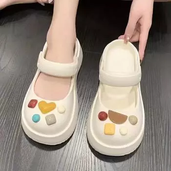 Тапочки женские на пуговицах с мультяшной подошвой, туфли с толстым дном и отверстиями, сандалии с половиной буксира, тапочки 36-37