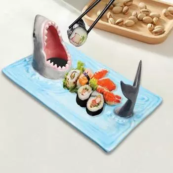 Тарелка для суши Керамический поднос для суши в форме акулы Поднос для сервировки лодки для суши Креативная тарелка для суши с атакой акулы с держателем для соуса Прямоугольный суши-сыр синий