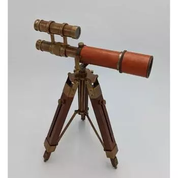 Телескоп из старинной твердой латуни на регулируемой треноге с кожей коричневый
