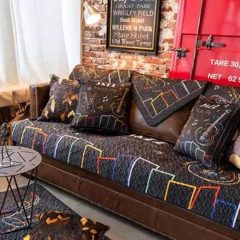 Темная устойчивая к пятнам диванная подушка в стиле панк Осень и зима Теплый свет Роскошная современная плюшевая подушка Нескользящий чехол для дивана для гостиной 70*70cm
