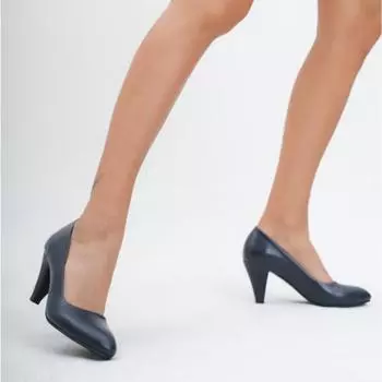 Темно-синие женские кожаные туфли на каблуке из натуральной кожи