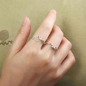 Темперамент для мужчин и женщин Открытые кольца Кольцо в виде змеи Модные украшения Кольца в корейском стиле A