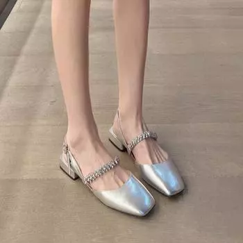 Temperament French Sandals женские летние 2024 новые толстые каблуки квадратной формы со стразами летние туфли Baotou Silver Mary Jane 35