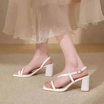Temperament Korean version of high-heeled sandals 2025 summer new cross-thin straps square head medium thick-heeled women s shoes open-toe strap 35 чёрный