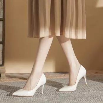 Temperament мягкие кожаные туфли на высоком каблуке женские новые тонкие каблуки с острым нишевым дизайном с каменным узором женские одинарные туфли 34 чёрный