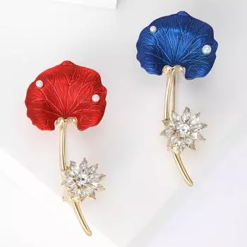 Темперамент Простая брошь-лотос Натуральный пресноводный жемчуг Tide Ретро Универсальная эмалированная антибликовая булавка Аксессуары