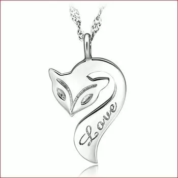 Темперамент Женское ожерелье с гальваническим покрытием Подвеска Огненная Лиса, Короткая Ключица Женские украшения Корейская версия моды