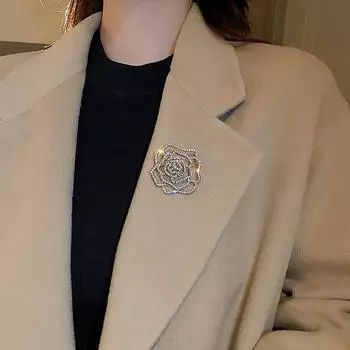 Темпераментная блестящая цветочная брошь, нежный полый цветочный корсаж для женщин, модный костюм, одежда, ювелирные изделия, аксессуар