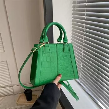 Темпераментная модная однотонная маленькая женская сумка 2024 года, осень-зима, новый иностранный стиль, сумка-мессенджер на одно плечо, прилив оранжевый