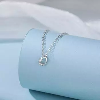 Темпераментное полое бриллиантовое сердце ожерелье для женщин легкая роскошная высококачественная цепочка для свитера с цепочкой для воротника
