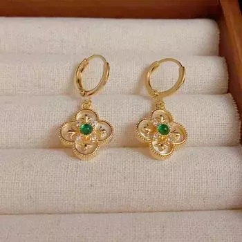 Темпераментные простые милые серьги с четырьмя лепестками клевера, нишевый дизайн, изысканные легкие роскошные женские серьги для пожилых людей золотой