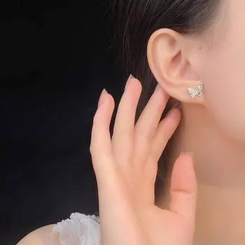 Темпераментные серьги-бабочки Tongchen для женщин старшего возраста, милые и свежие уши для подруги