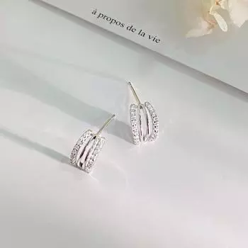 Температурные полые изогнутые серьги для женщин с легкими роскошными геометрическими линиями высокого класса