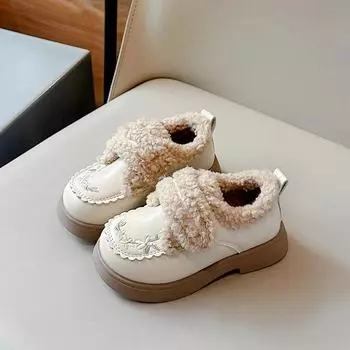 Теплая детская обувь Зимняя элегантная обувь для девочек принцессы Шикарная вышитая универсальная детская модная хлопковая обувь с толстой подошвой Тренд 23 чёрный