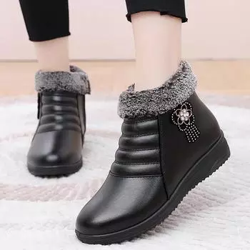 Теплая и удобная зимняя обувь для людей среднего и пожилого возраста с нескользящей бархатной подкладкой. 35 коричневый