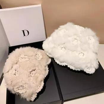 Теплая универсальная вязаная шапка из шерсти, связанная крючком из меха кролика, женская осенне-зимняя шапка в корейском стиле с полым цветком и плюшем One Size(55-60cm) чёрный