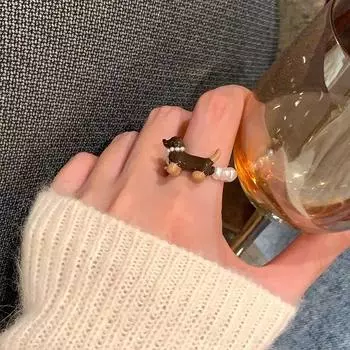 Теплое милое масляное изображение колбасы собака ремонт жемчужное кольцо женское нишевое дизайн легкое роскошное высококачественное кольцо на указательный палец