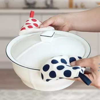 Теплоизоляционные перчатки Нескользящий кухонный инструмент Прочный треугольный колпачок для ручки кастрюли Высокая температура зелёный