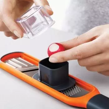 Терка для имбиря с ручкой, мини-терка из нержавеющей стали, лимонной цедры для чеснока, мускатного ореха, сыра, мелкие кусочки, овощерезка, терка с нескользящей ручкой чёрный