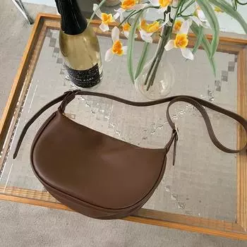 Texture Niche Small Bag Women s Bag 2025 New Fashionable Casual Shoulder Crossbody Bag Versatile Dumpling Bag 20x8x27cm белый