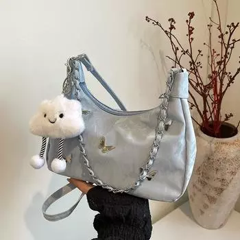 Textured butterfly underarm bag women s 2024 new autumn popular large-capacity commuting shoulder tote bag