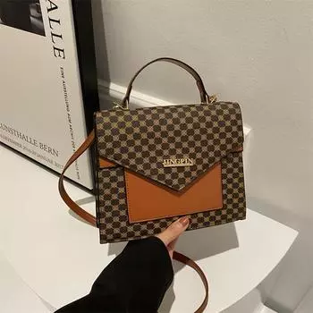 Текстурированная новая ретро-мода 2024 года, зимняя легкая роскошная иностранная стильная печать, портативная женская сумка через плечо, маленькая квадратная сумка темно-коричневого