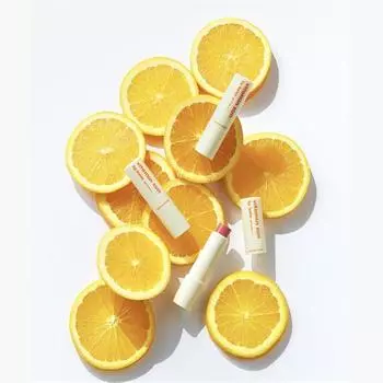 The Face Shop Солнцезащитный бальзам для губ Vitamin Sun 3,9 г SPF22 PA++ 2 цвета 1. Red