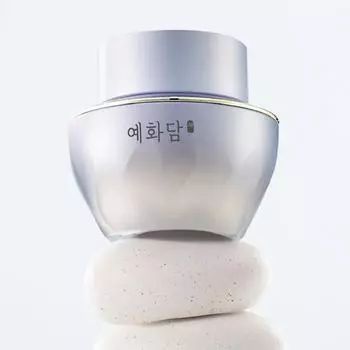 The Face Shop Yehwadam Hwansaenggo Омолаживающий увлажняющий крем для сияния 50 мл