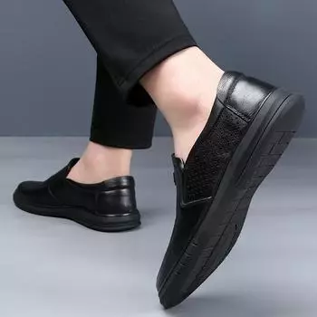 The first layer of cowhide sandals for men s summer soft-soled soft-faced casual hollow leather shoes for men s middle-aged non-slip hole shoes 38