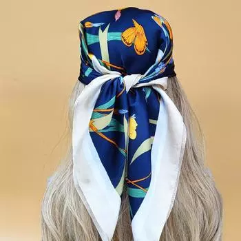 The Four Seasons Style Kerchief Popular Women Beach Scarves 2023 New Sunscreen Square Headscarf Luxury Design 70X70CM Silk Hijab 70X70CM