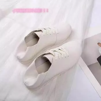 Новая корейская версия низких туфель весной 2024 года. Студенческие плоские женские туфли без застежек. Повседневные белые туфли небольшого размера 35