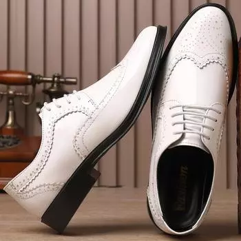 The new spring and autumn models are specially designed for large-size men s shoes, men s Brock engraved leather shoes, Korean version lace-up fashion 38 чёрный
