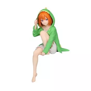 The Quintessential Quintuplets Noodle Stopper Figure Yotsuba Nakano Relaxing Room Wear Ver.