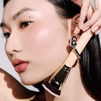 The Tool Lab 101B Baby Tasker Foundation Base Makeup Brush