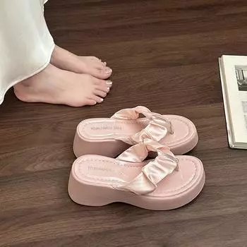Thick bottom heightening fairy style flip-flops girl 2025 spring and summer new models go out versatile non-slip fashion cool slippers tide 35 чёрный