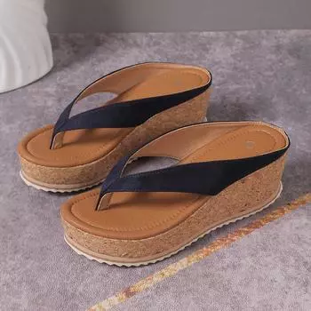 Thick-bottomed fashion herringbone slippers women s 2024 new outer wear wedge heel fish mouth slippers 36 темно-синий