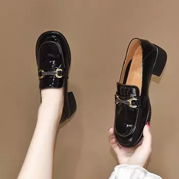 Thick heel women s spring new round head metal buckle cow patent leather medium heel small leather shoes single shoes 35