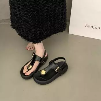 Thick-soled heightening flip-flops sandals women s new summer skirt toe beach sandals 35