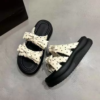 Thick-soled high-end slippers women s summer wear new models with skirts, sandals, fashion sandals 35