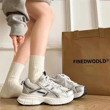 Thick-soled lightweight retro heightening soft-soled sports shoes women s summer 2025 new models show feet small Hong Kong style Paris dad shoes 35