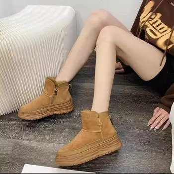 Женские зимние ботинки на толстой подошве 2024 года, новые, зимние, ретро, замшевые, модные и удобные, в иностранном стиле, пушистые, большие, хлопковые ботинки 35 чёрный