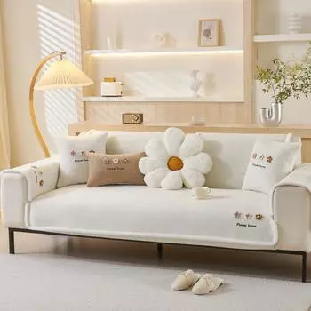 Thickened milk fleece sofa cushion winter small fresh plush seat cushion new non-slip sofa cover cover cloth towel 70*70cm