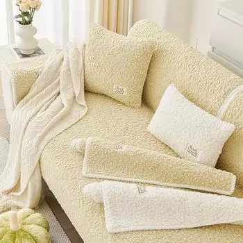 Thickened Plush Sofa Mat Winter Warm Couch Cover L-shaped Sectional Anti-slip Sofa CoverSuper Soft Quilted Sofa Towel 70x70