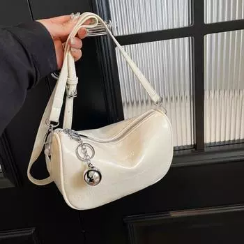 В этом году Бостон 2024 новая сумка через плечо женская универсальная маленькая сумка популярная сумка-подушка рюкзак чёрный