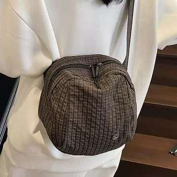 This Year s Popular Bag Women 2025 New Korean Style Versitile Fashion Shoulder Messenger Bag Niche Design Shell Bag Women Black tea