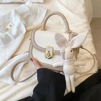 This year s popular small bag 2024 new women s bag high-end sense versatile niche messenger bag portable saddle bag